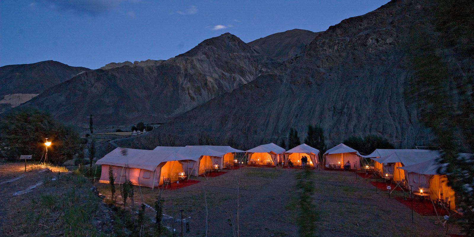 tent-lights-at-night